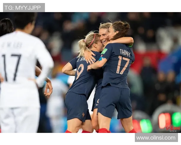 弗罗因德:为卡尔当选德国U21队快乐,期望他能取得进场时机 弗罗因德:为卡尔当选德国U21队快乐,期望他能取得进场时机